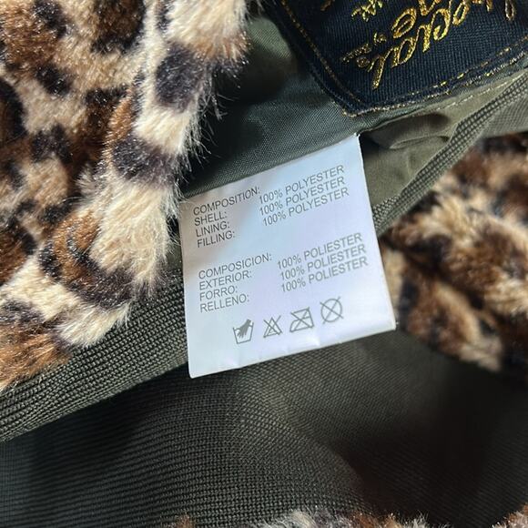 Special one by Rock Revolution green and Cheetah fur reversible puffer vest, L - Picture 10 of 12